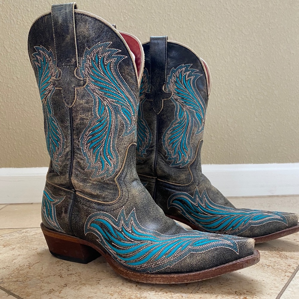 Macie Bean Women’s Western Fashion Boot